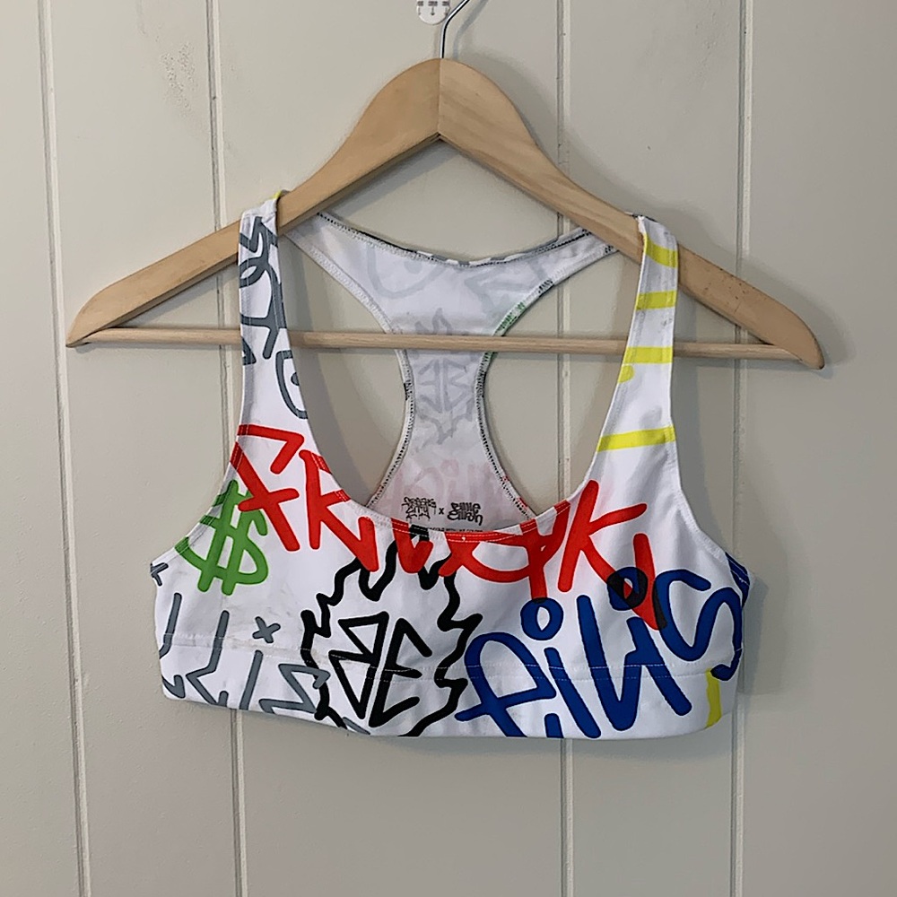 Billie Eilish x Freak City Graffiti Sports Bra Size Extra Large (RARE) - Picture 2 of 5